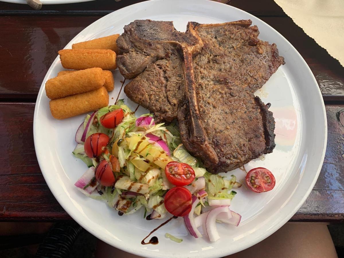 Bed and Breakfast Hableany Etterem, Pizzeria Es Vendeghaz Balatonmáriafürdő Zewnętrze zdjęcie